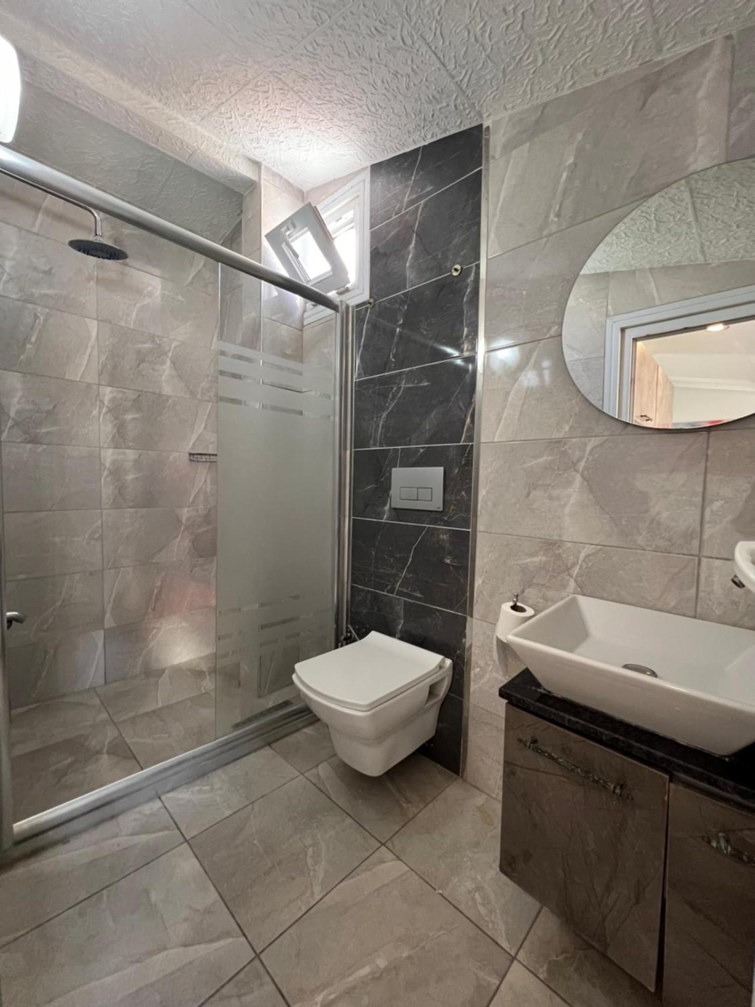 Taksim Brand Suit Hotel Istanboel Buitenkant foto